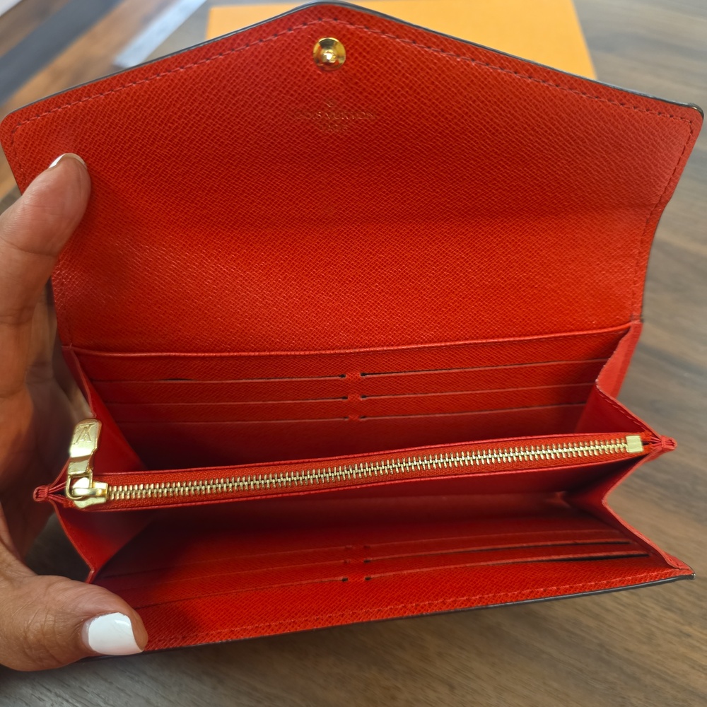 Louis Vuitton wallet - Picture 6 of 6